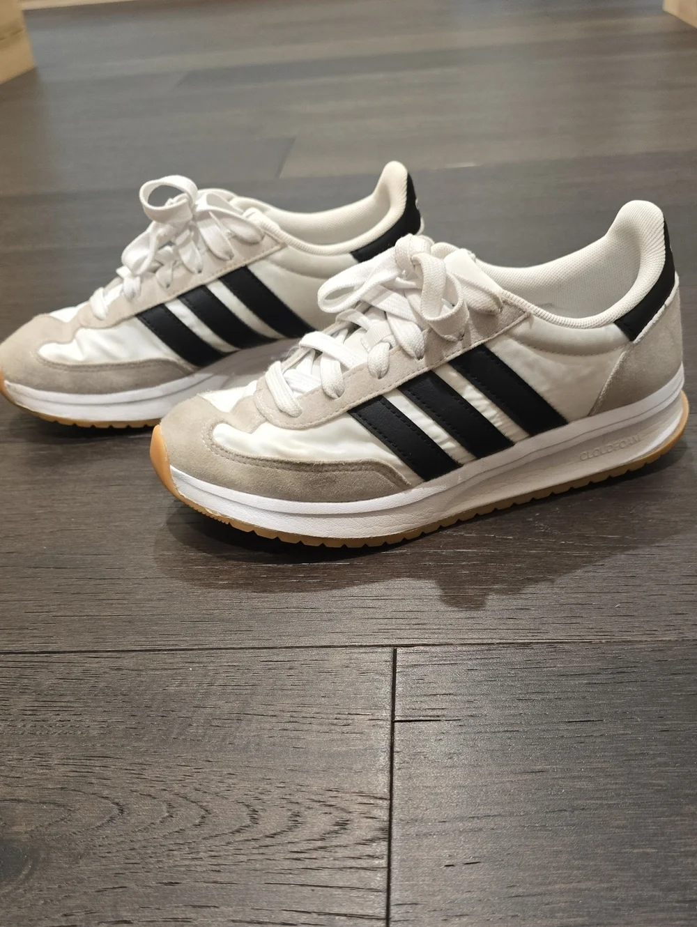 adidas Youth Unisex White, Black & Tan Retro-Inspired Sneakers